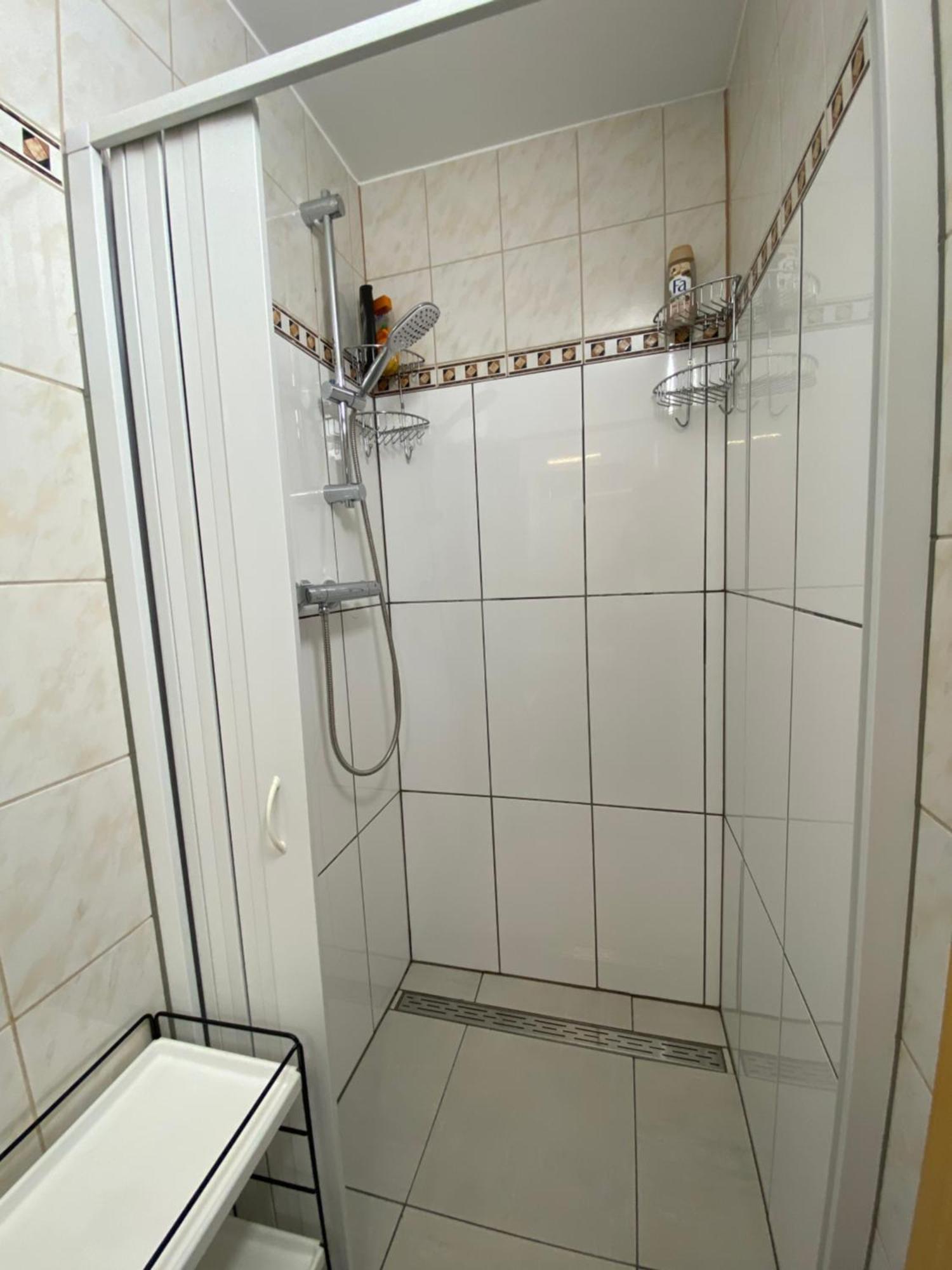 Ferienwohnung Lara Tiefgraben Exterior foto